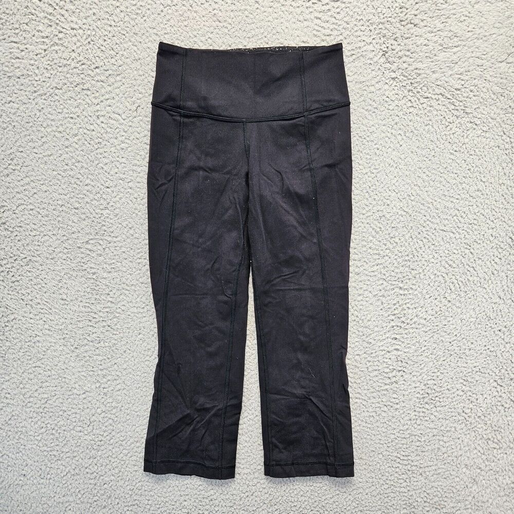 Lululemon‎ Athletica Leggings Womens Size 2 Black Athletic Capri Pants